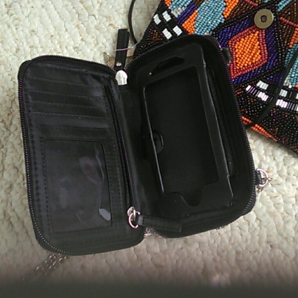Purses - Picture 4 of 4
